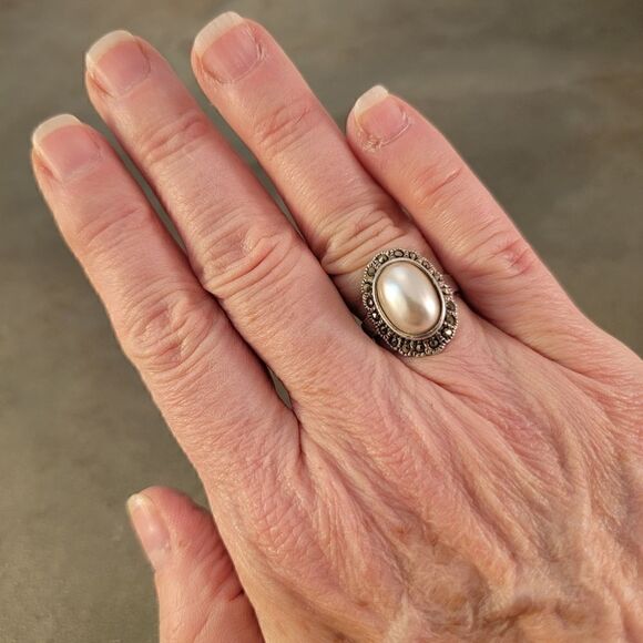 Sterling Oval Faux Pearl Cabochon Marcasite Bezel Ring - Picture 5 of 8